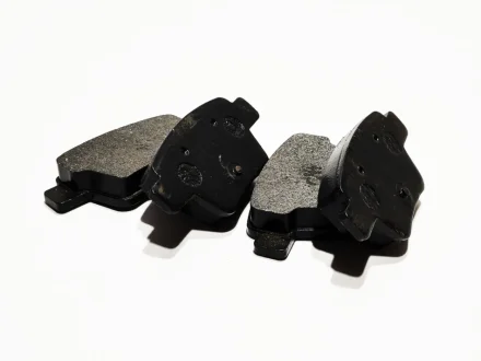 Колодки гальмівні задні Geely EC7 / EC7RV KLM KLM AutoParts 1064001725