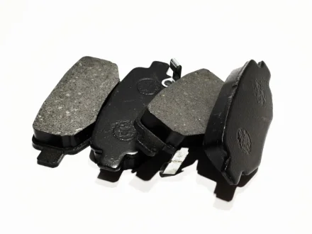 Колодки гальмівні задні Chery Tiggo KLM KLM AutoParts T11-3502080BA (фото 1)