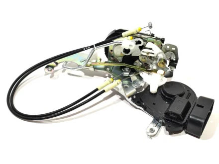 Замок дверей передньої L Geely MK / MK2 / GC6 (без кожуха) KLM KLM AutoParts 1018005289