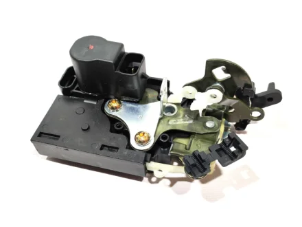 Замок двері задньої R Chery Tiggo KLM KLM AutoParts T11-6205040