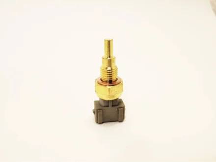 Датчик температури охолоджуючої рідини 3 контакту BYD F3 KLM KLM AutoParts 10241009-00 (фото 1)