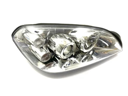 Фара передня без коректора R Chery Eastar KLM KLM AutoParts B11-3772020BA
