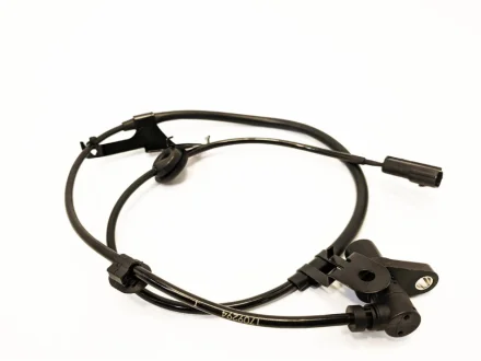Датчик ABS передній R Geely MK/MK2/GC6 KLM KLM AutoParts 1017009294