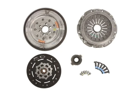 Маховик + комплект зчеплення Valeo 837038