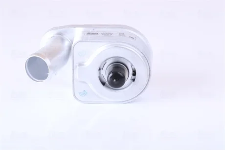 Масляный Радіатор IVECO DAILY IV (06-) 35C,S 10,12,14 NISSENS 91101