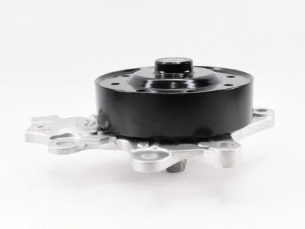 Насос водяной Toyota Avensis 1.8/2.0 08-18/ Rav 4 2.0 12-18 GMB GWT166A