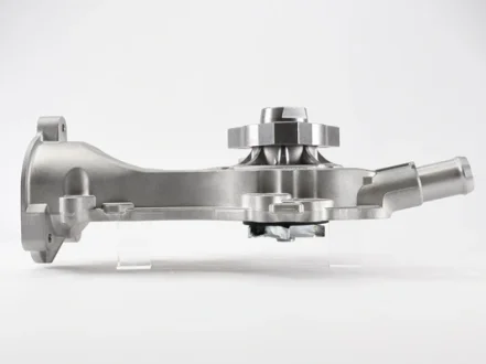 Насос водяной Chevrolet Aveo T300 1.2/1.4/ Cruze 1.4/ Opel Astra H/J 1.4/ Suzuki GMB GWG111A