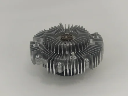 Вискомуфта вентилятора радиатора Toyota Land Cruiser Prado 120/150 GMB GFT235