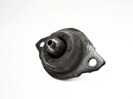 Подушка двигуна ліва Chery Tiggo 2 KLM AutoParts J69-1001110