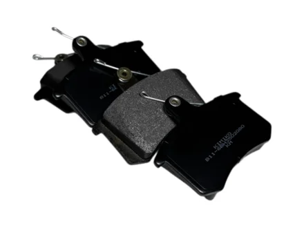 Колодки гальмівні задні Audi A4/A6 / VW Golf 3/Passat/Polo/Tiguan / SKODA Octavia / Renault Espace/Megane / SEAT Ibiza KIMIKO 443615415N