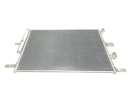Радіатор кондиціонера Chery Tiggo 2 KLM AutoParts J60-8105010