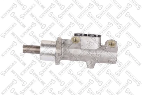 Циліндр гальмівний головний STELLOX 0585512SX