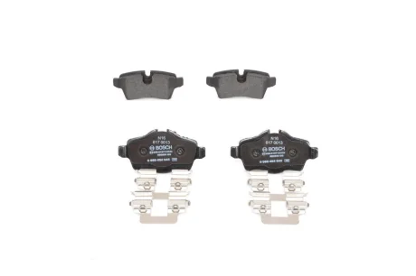 Комплект гальмівних колодок задн, MINI (R56), (R57), (R58), (R59), CLUBMAN (R55), CLUBVAN (R55) 1.4-2.0D 09.06-06.15 BOSCH 0986494645