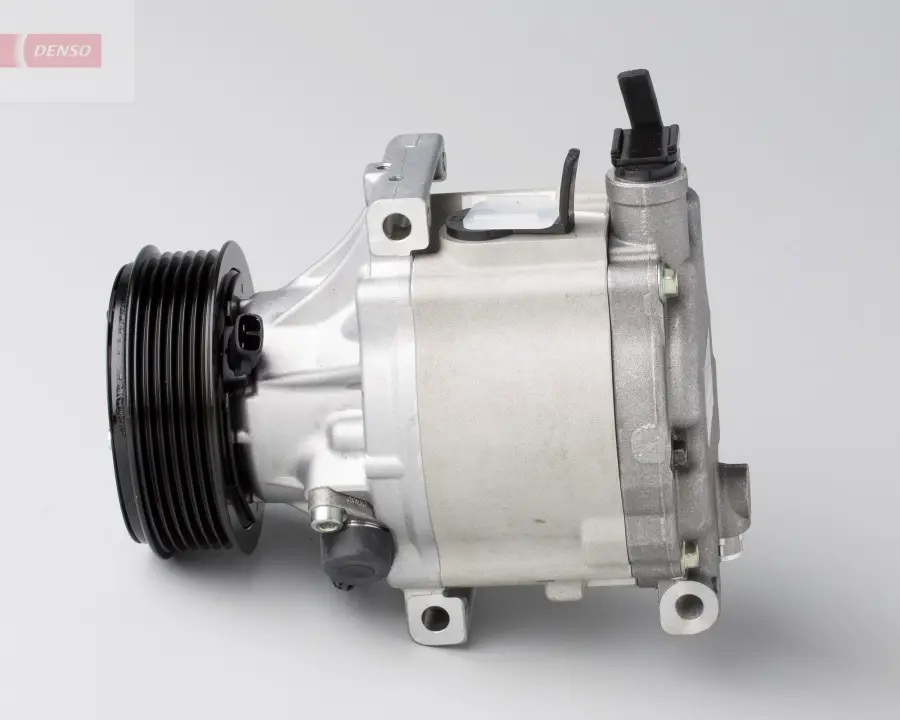 Компресор кондиціонера DENSO DCP36003 (фото 1)