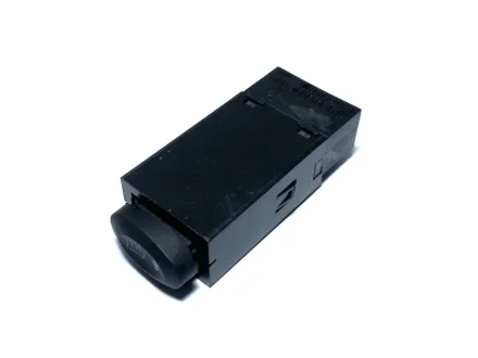 Кнопка обігріву скла Chery QQ KLM KLM AutoParts S11-3744910