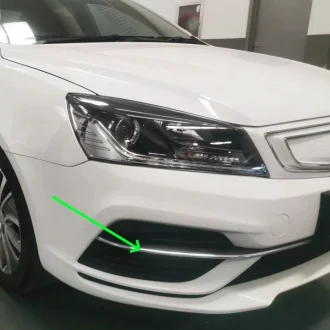 Молдінг хромований правий передного бамперу Geely Emgrand EV350 GEELY 1068053629